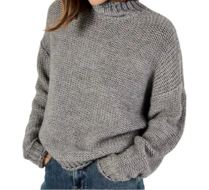 Women's Square Collar SweatersOversized Mock Neck Chunky Jumper In Grey