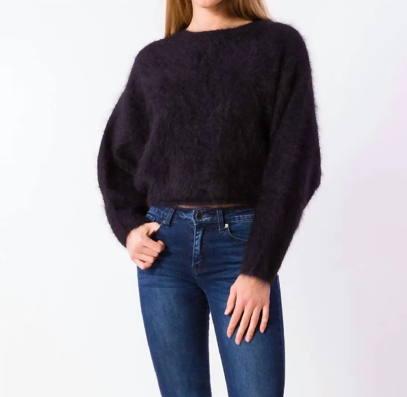 Women's Zip-Up SweatersUdu Sweater In Black