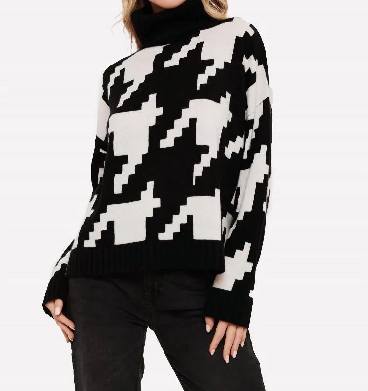 Women's Shawl Collar SweatersHayley Houndstooth Roll Neck In Black/white