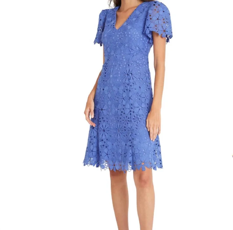 Women's Notched Collar DressesLace Dress In Indi Blue