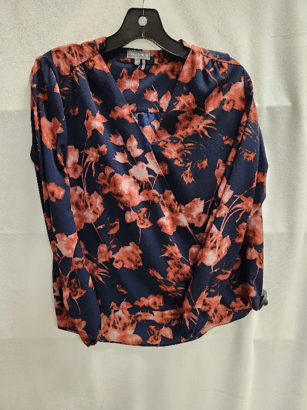 Women's Blouse with Boat CollarTop Long Sleeve By Vince Camuto  Size: Xs