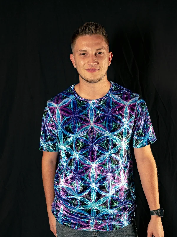 men's graphic t-shirt with pocketsFlower Of Life Unisex Crew