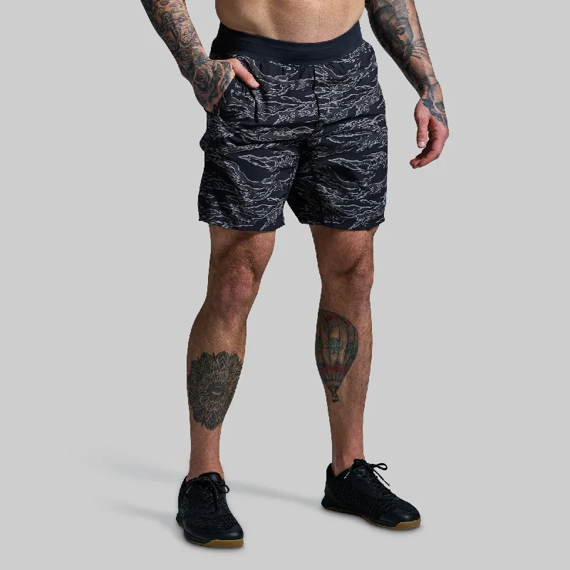 Men's boardshorts for surfingVersatile Short w/ Compression 9" (Night Tiger)