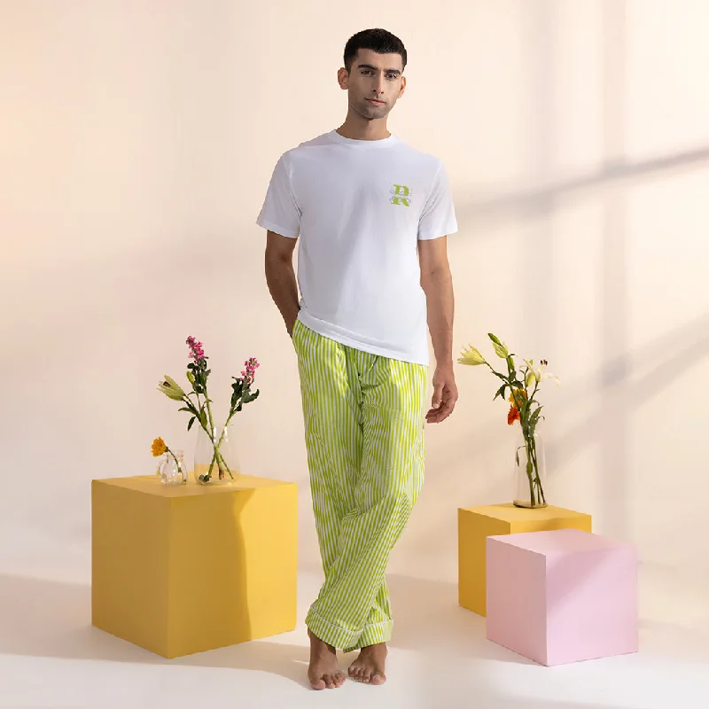 vintage-inspired men's pajamas for a nostalgic lookApplemint Embroidered T-shirt & Cotton Pyjama Men's