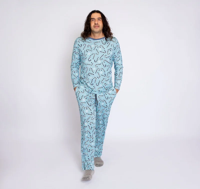 slim-fit men's pajamas for a tailored lookFeelin' Frosty Relaxed Two Piece Jammie Set