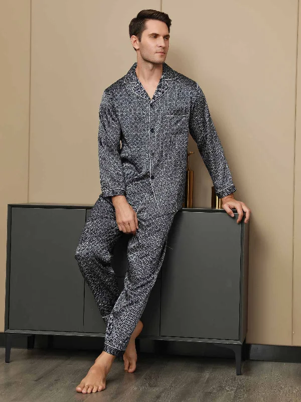 men's pajamas made from UV-protective fabricLuxurious Silk Men‘s Printed Pajama Set