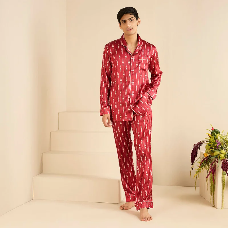 comfortable men's satin pajamasScarlet Satin Notched Pyjama Set